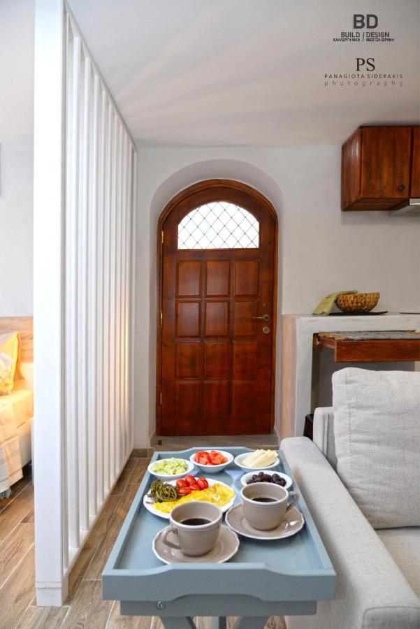 Pyrgos Houses And Restaurant Avgonima Exteriér fotografie
