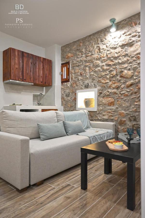 Pyrgos Houses And Restaurant Avgonima Exteriér fotografie